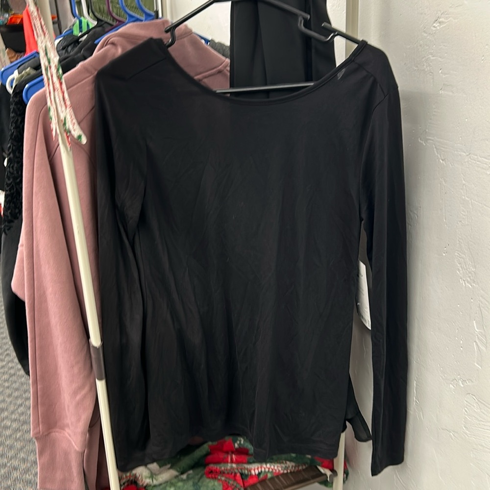 Athleta waterfall Front LS Top NWT